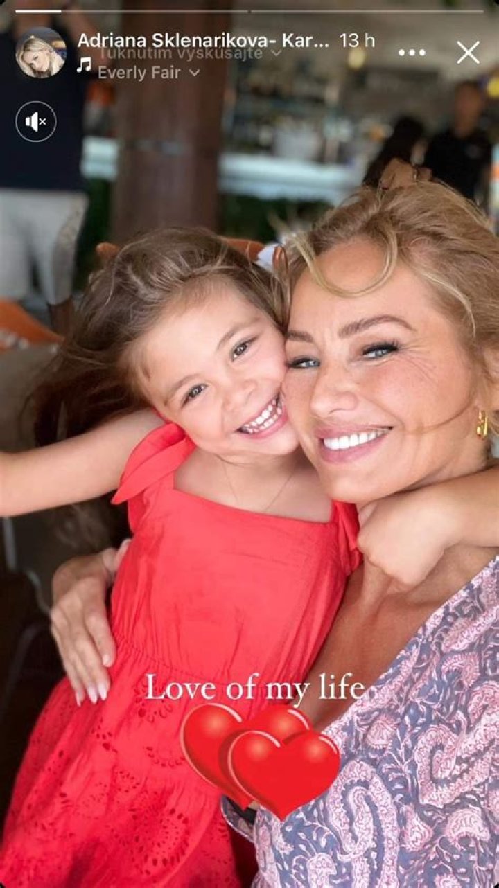 Adriana Karembeu Biography - Facts, Childhood, Family Life & Achievements