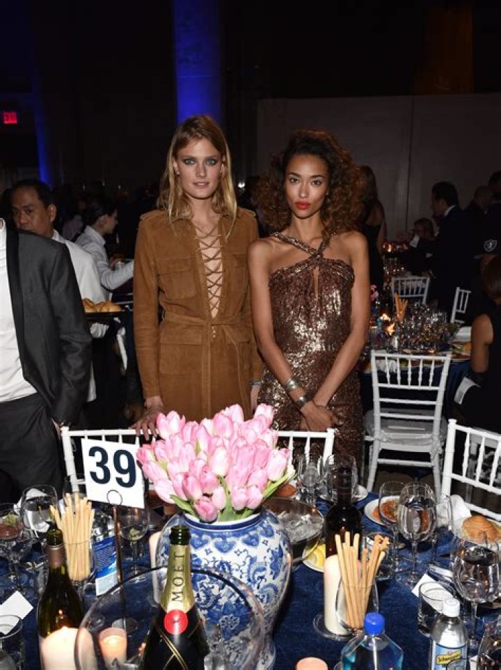 
Anais Favron Height, Weight, Net Worth, Age, Birthday, Wikipedia, Who, Nationality, Biography 