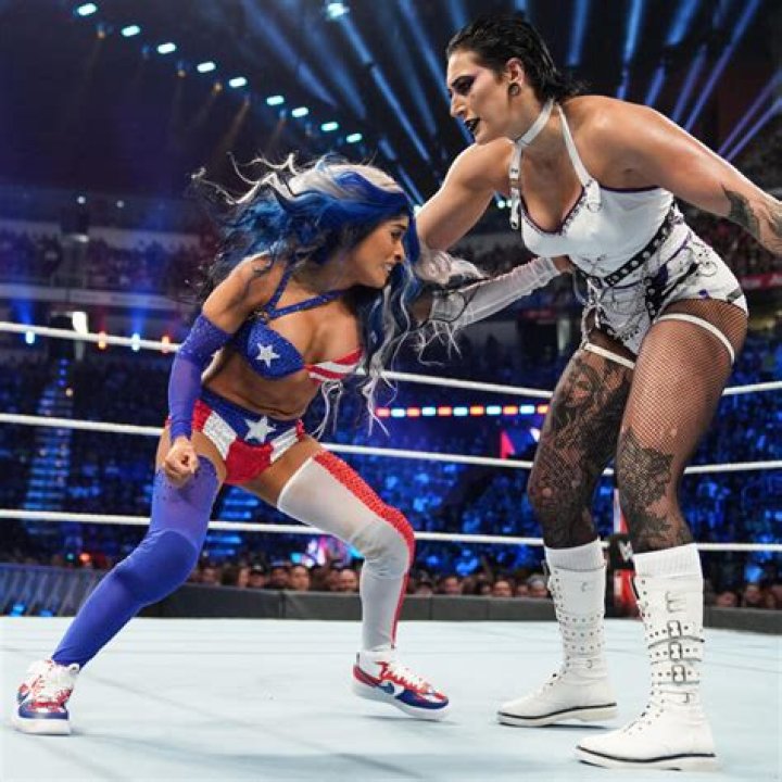 
Cayla Vega Height, Weight, Net Worth, Age, Birthday, Wikipedia, Who, Nationality, Biography 