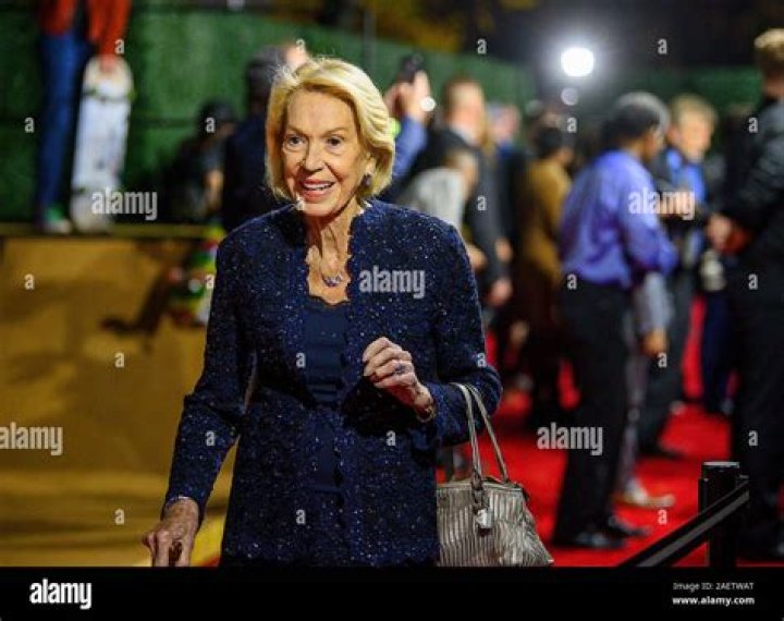 Charlotte Mailliard Shultz Height, Weight, Net Worth, Age, Birthday, Wikipedia, Who, Instagram, Biography