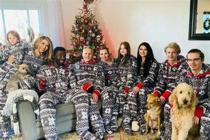 Chrishell Stause Invites Keo Motsepe To Spent Christmas With Her Family Weeks After Conforming Relationship!