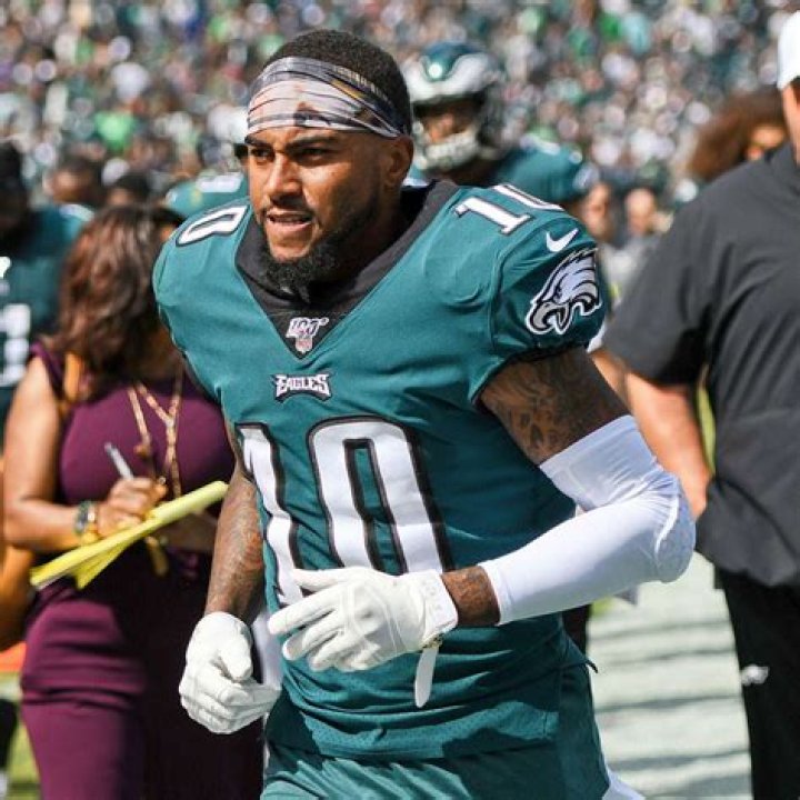 DeSean Jackson profile, bio, birthday, wife, children, contract, salary, net worth