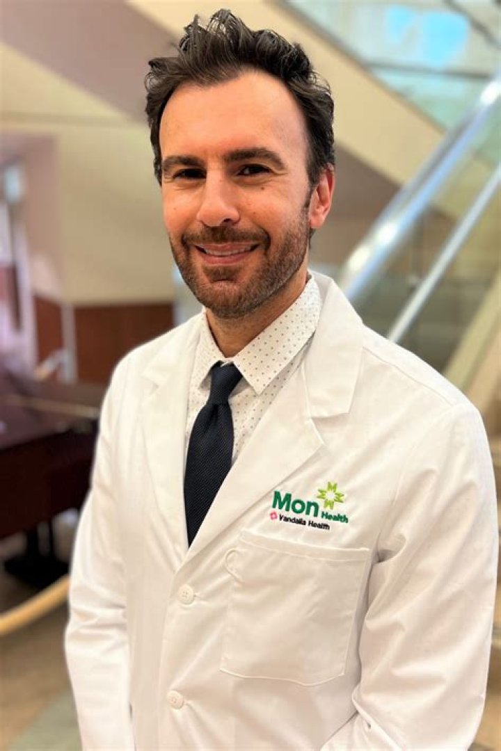 Dr. Joseph Momen, MD – Bridgeport, WV