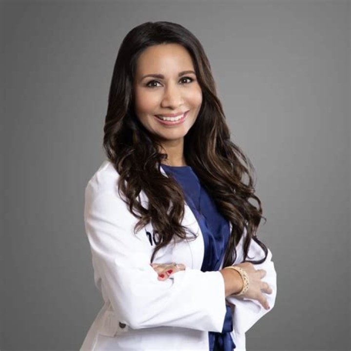 Dr. Mercedes Grace Laurencin, MD – Santa Cruz, CA
