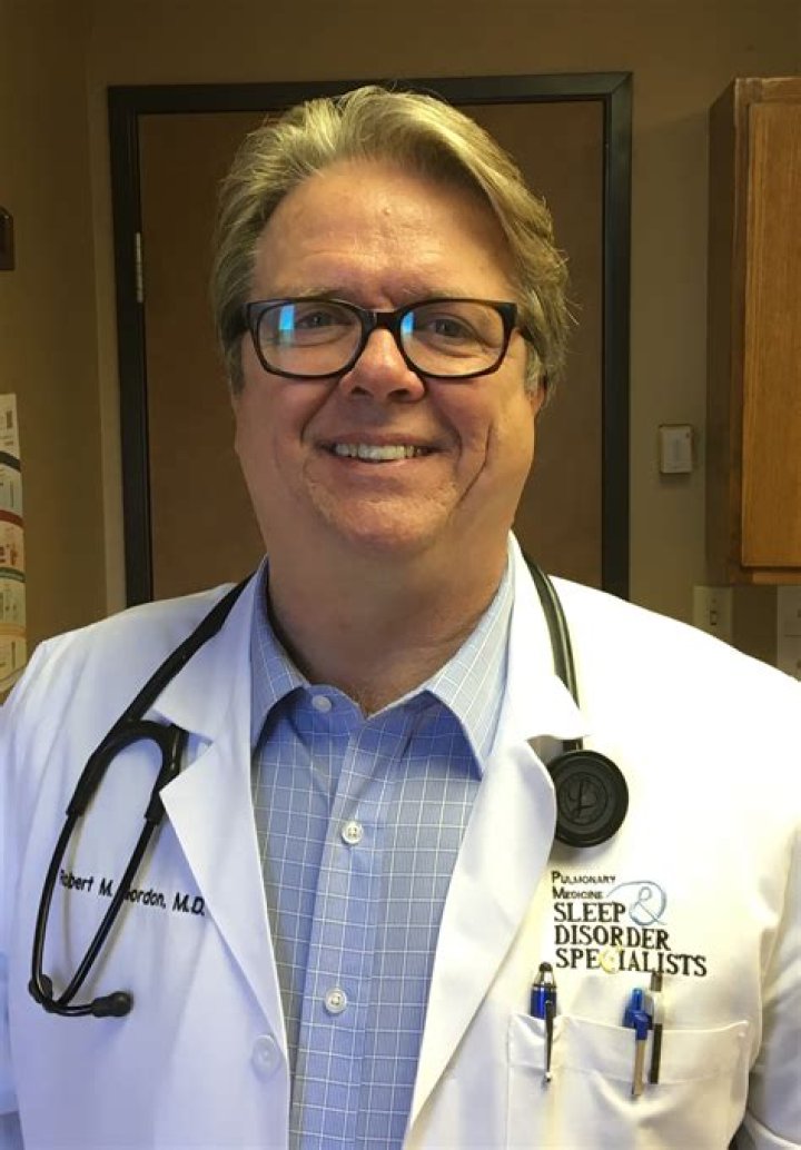 Dr. Robert Gordon, MD – Portsmouth, NH