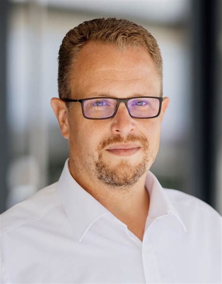 Dr. Robert Risch, MD – Grapevine, TX