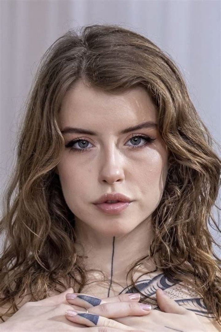 Eden Ivy Height, Weight, Net Worth, Age, Birthday, Wikipedia, Who, Instagram, Biography