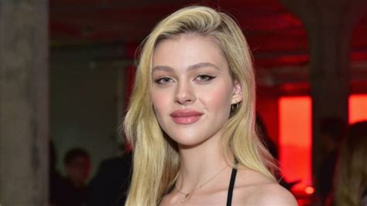 
“Explain why you said he RSVPd” – Nicola Peltz texts blasting wedding planners revealed in new lawsuit 