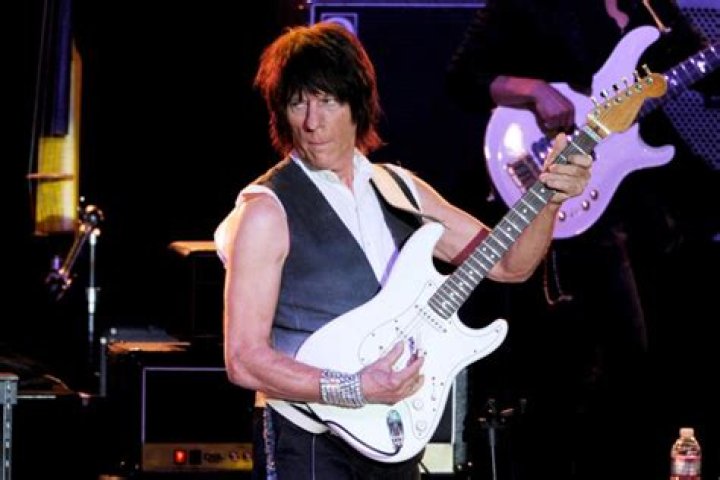
Guitarist Jeff Beck, Who Has a Place in Rock History Has Died at 78 