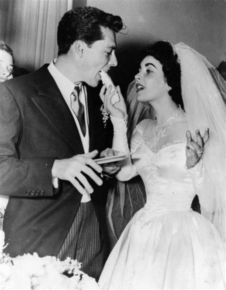 How many times was Elizabeth Taylor married?
