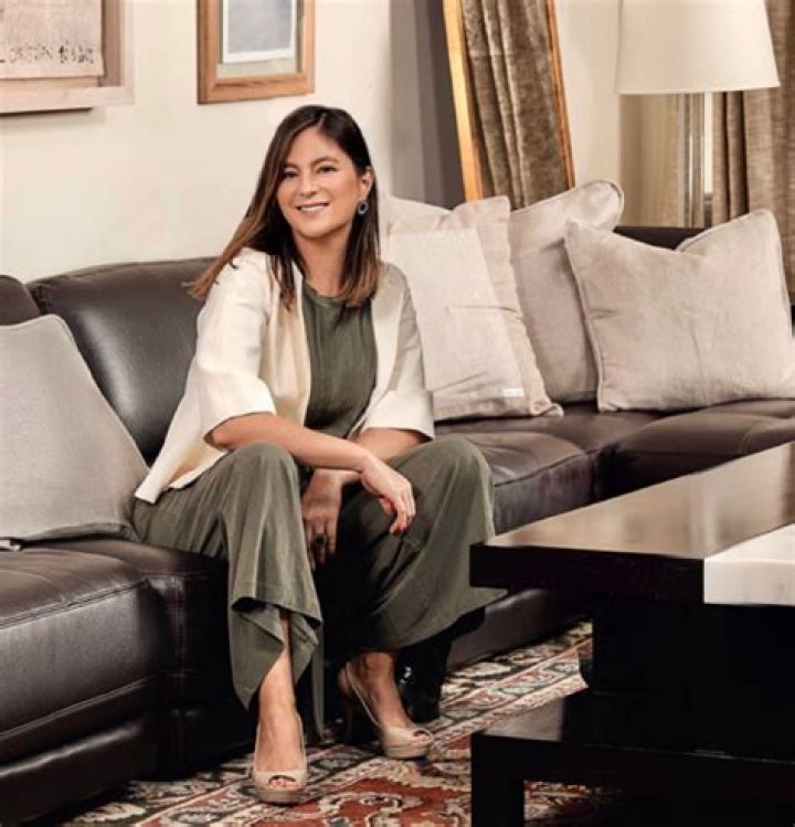 
How Much Money Does Chabeli Iglesias Make? Latest Income Salary
