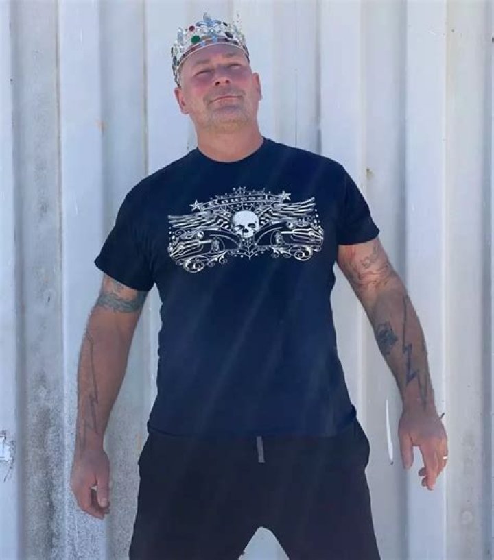 Ian Roussel Height, Weight, Net Worth, Age, Birthday, Wikipedia, Who, Nationality, Biography