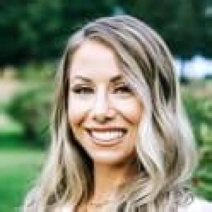 Jennifer Wyatt – Athens, GA