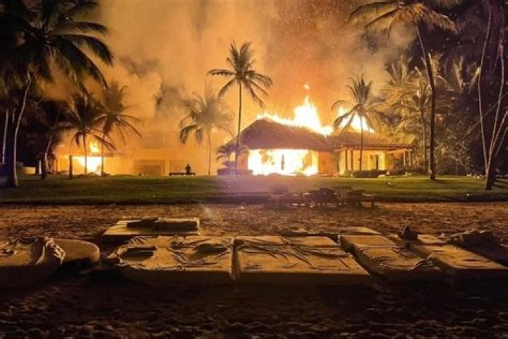 Kardashians And Other Celebrities’ Favorite Estate Casa Aramara In Mexico, Burns Down