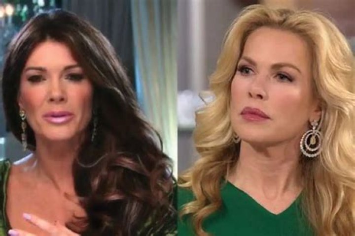 Kathryn Edwards Claims Lisa Vanderpump Attempted To ‘Control Storylines’ On RHOBH And That She Wasn’t Ready To Leave!