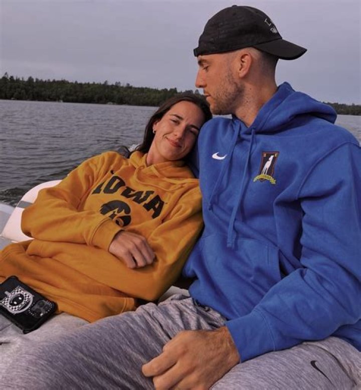 Lina Magull Biography: Boyfriend or Girlfriend, Family, Salary & Net Worth