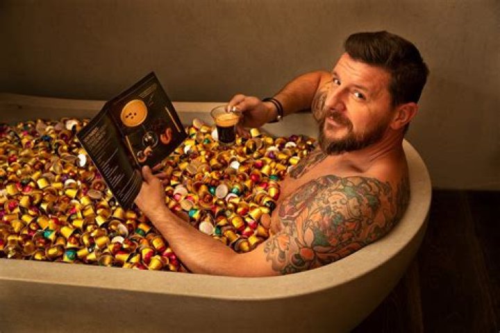 
Manu Feildel Height, Weight, Net Worth, Age, Birthday, Wikipedia, Who, Nationality, Biography 