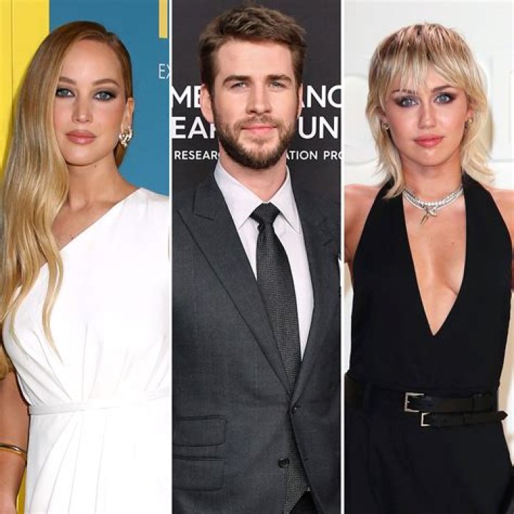 Miley Cyrus Denies Liam Hemsworth Breakup Rumors