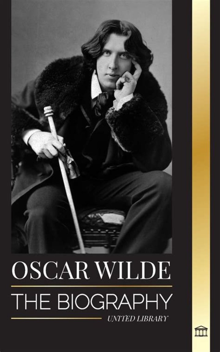 Oscar Wilde Biography - Facts, Childhood, Family Life & Achievements