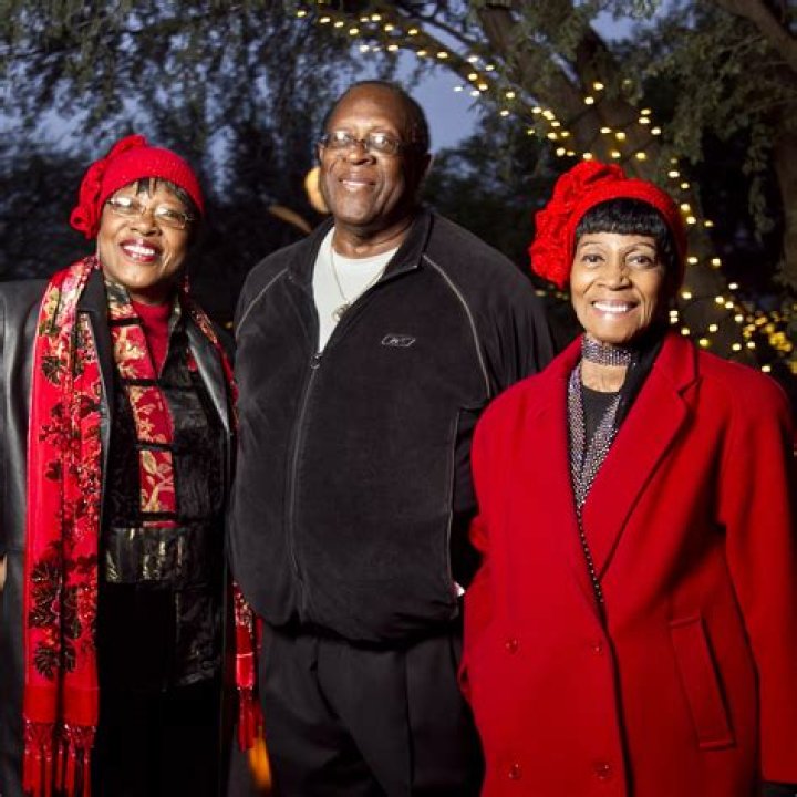 Phil Jackson Biography - Facts, Childhood, Family Life & Achievements