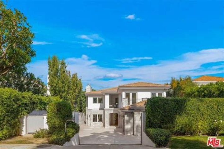 Robin Tilden – Thousand Oaks, CA