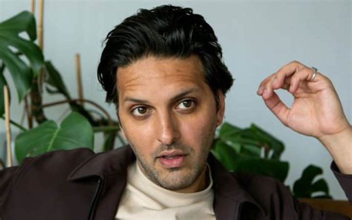 
Shazad Latif Height, Weight, Net Worth, Age, Birthday, Wikipedia, Who, Nationality, Biography 