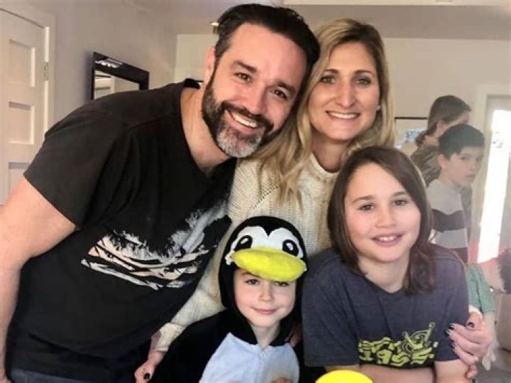 Sutton Waldman Height, Weight, Net Worth, Age, Birthday, Wikipedia, Who, Nationality, Biography