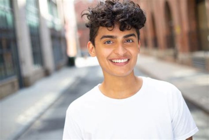 Sydney Mae Diaz Wiki, Age, Gender, Boyfriend, Girlfriend, Height & Ethnicity