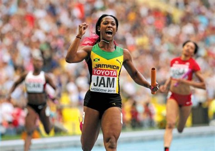 When did Shelly-Ann Fraser-Pryce start running? What is Shelly-Ann Fraser-Pryce best time?