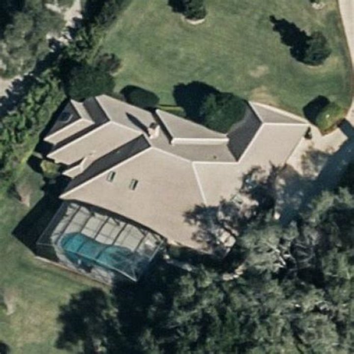 Where does Lee Corso live?