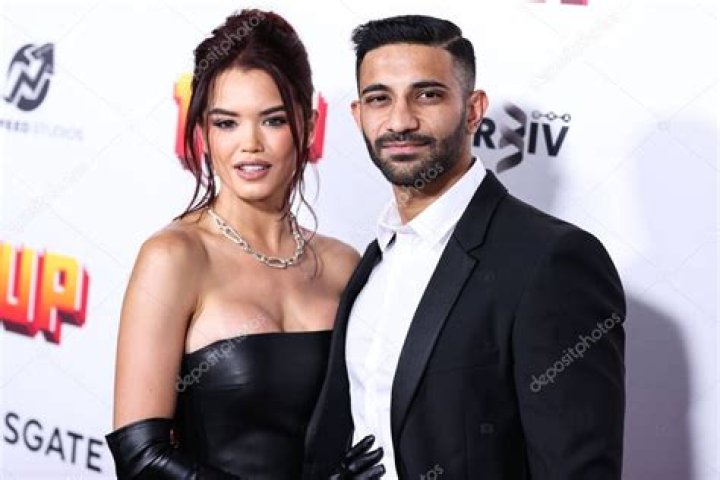 Who Is Paris Berelc Boyfriend Rhys Athayde? Age Gap & Relationship Details Of The 1UP Actress