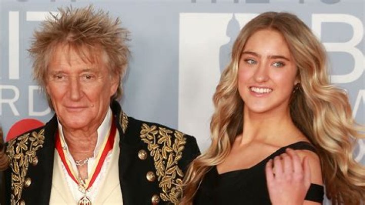 Who is Rod Stewart’s daughter Renee Stewart? Age, birthday, mom, net worth