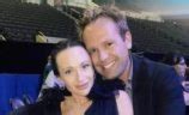 
Who Was Dr. Ben Brown Wife Hillary Brown | Death Cause 