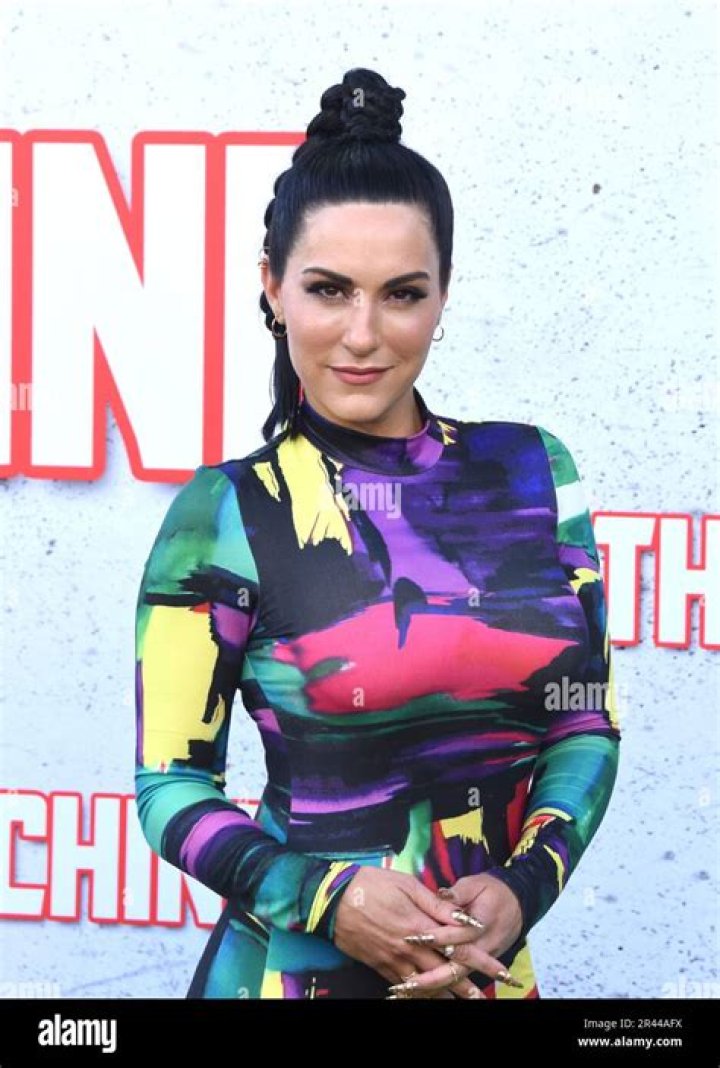 Zhaleh Vossough Height, Weight, Net Worth, Age, Birthday, Wikipedia, Who, Nationality, Biography